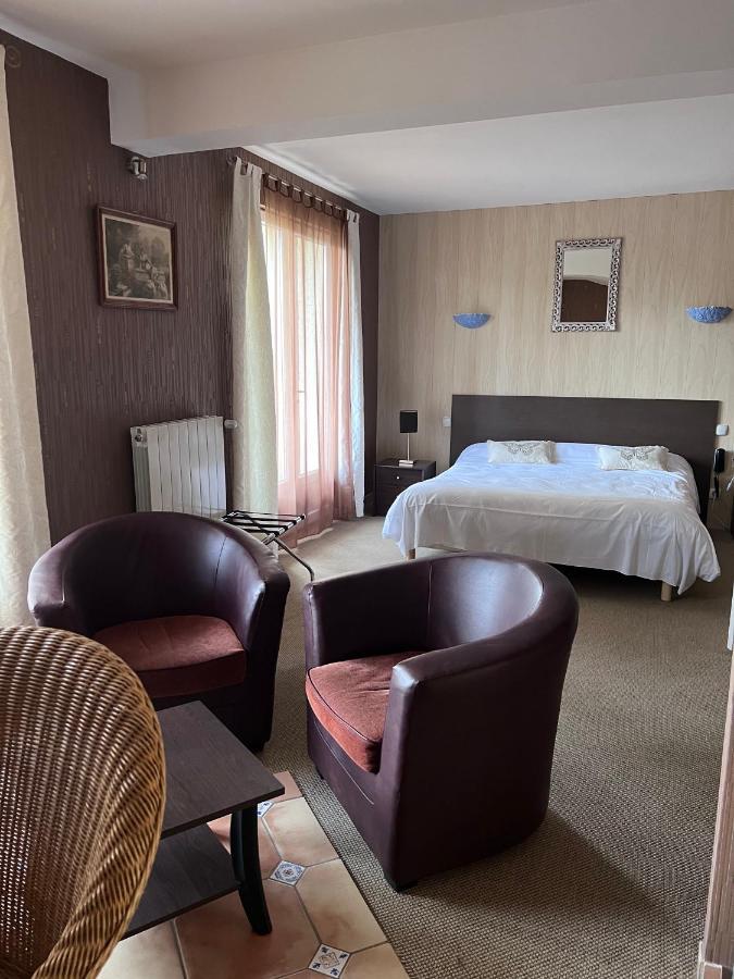 Hostellerie Saint Clement Vic-sur-Cère Εξωτερικό φωτογραφία